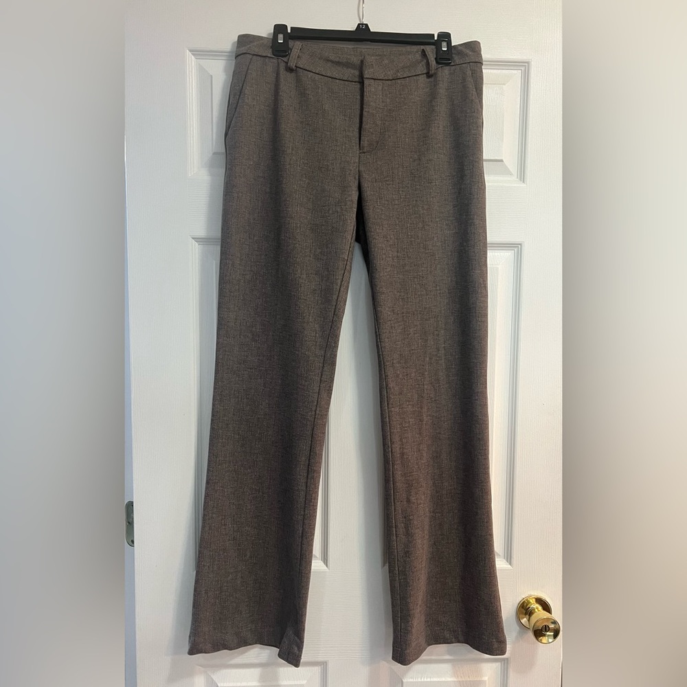 Women’s Size 10 Kut from the Kloth Rose Classic Bootcut Pant